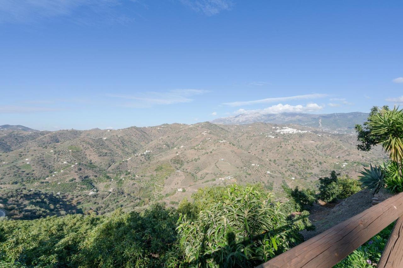 Villa Cortijo La Rijana Sayalonga Exterior foto