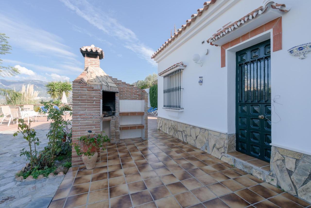 Villa Cortijo La Rijana Sayalonga Exterior foto